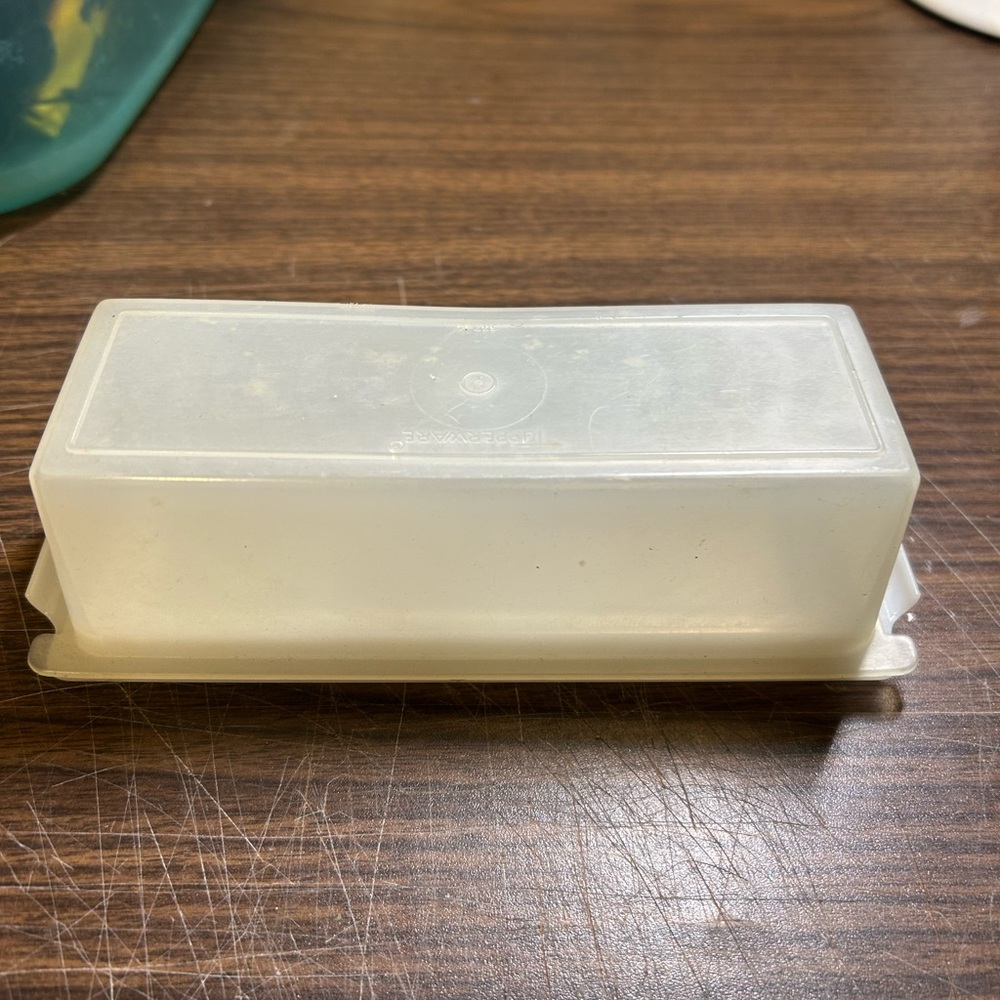 Tupperware Sheer Clear Butter Dish Keeper Vintage 637-2 636-1 Kitchen Storage